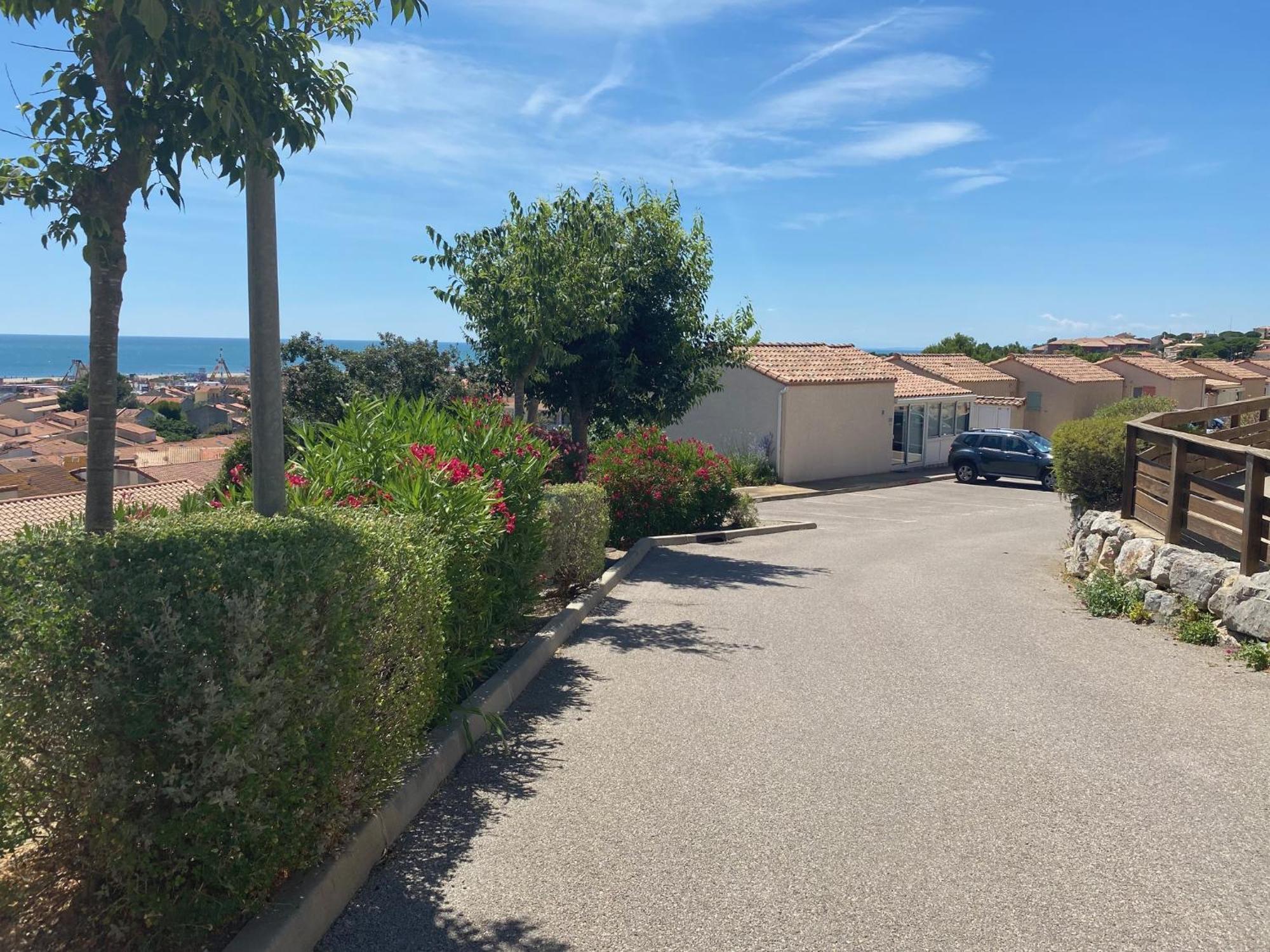 T3 Vue Et Plage, Avec Wifi Et Parking Holiday home Saint-Pierre-la-Mer (Aude)
